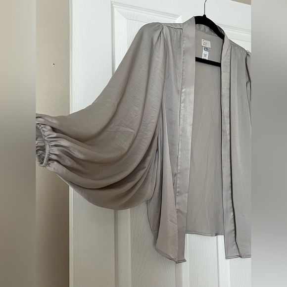 🪙🩶 Silky Coverup Cardigan OS by a new day 🩶🪙 - Picture 2 of 7